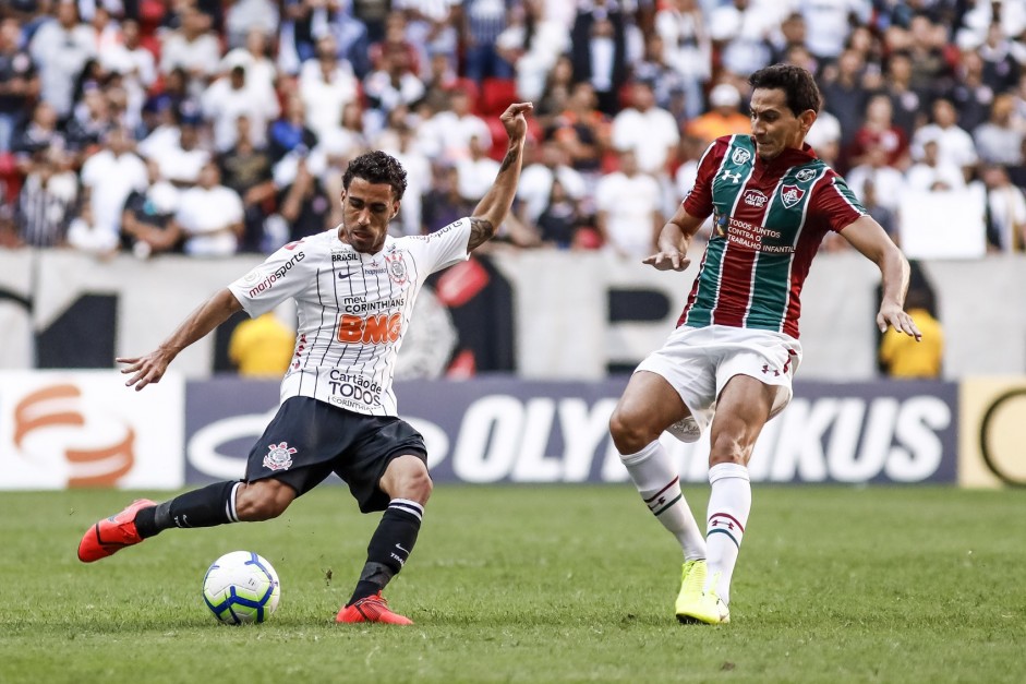 Volante Gabriel no jogo contra o Fluminense, pelo Brasileirão, no Mané Garrincha