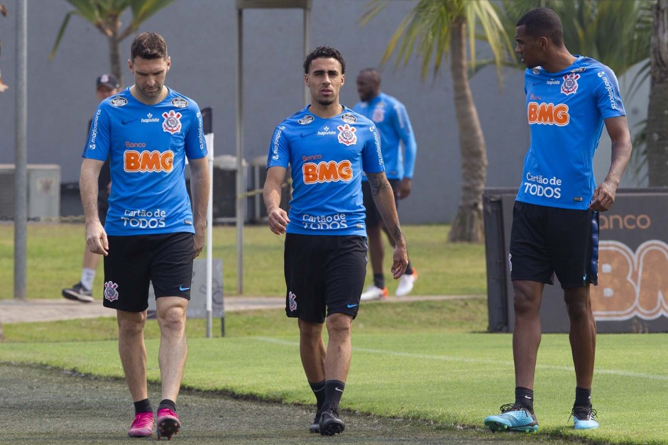 Boselli, Gabriel e Marllon no ltimo treino antes do jogo contra o Bahia, pelo returno do Brasileiro