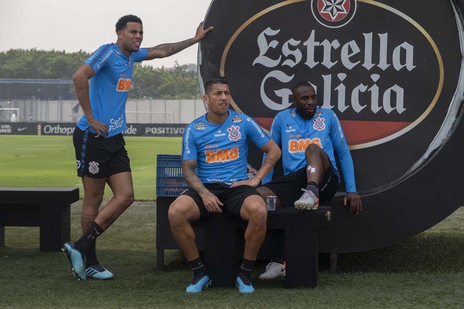 Gustavo, Ralf e Manoel no ltimo treino antes do jogo contra o Bahia, pelo returno do Brasileiro