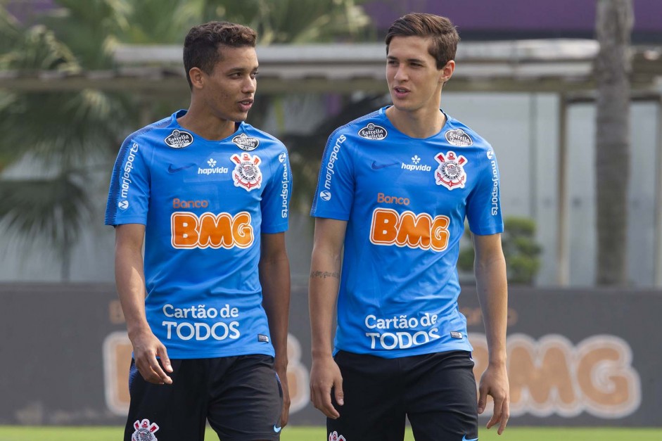 Vital e Pedrinho no ltimo treino antes do jogo contra o Bahia, pelo returno do Brasileiro