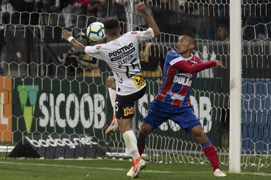 Atacante Clayson anotou o segundo gol do Corinthians contra o Bahia