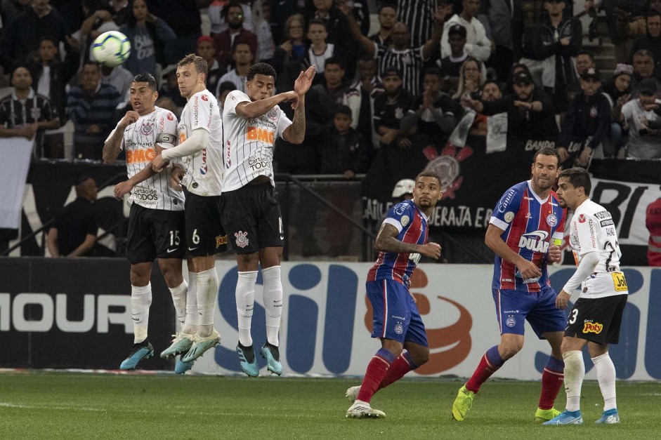 Corinthians venceu o Bahia por 2 a 1, pelo Brasileiro