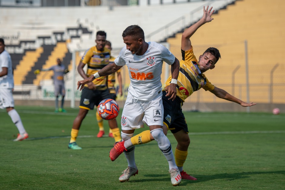Ruan durante empate contra o Novorizontino, pelo Paulista Sub-20