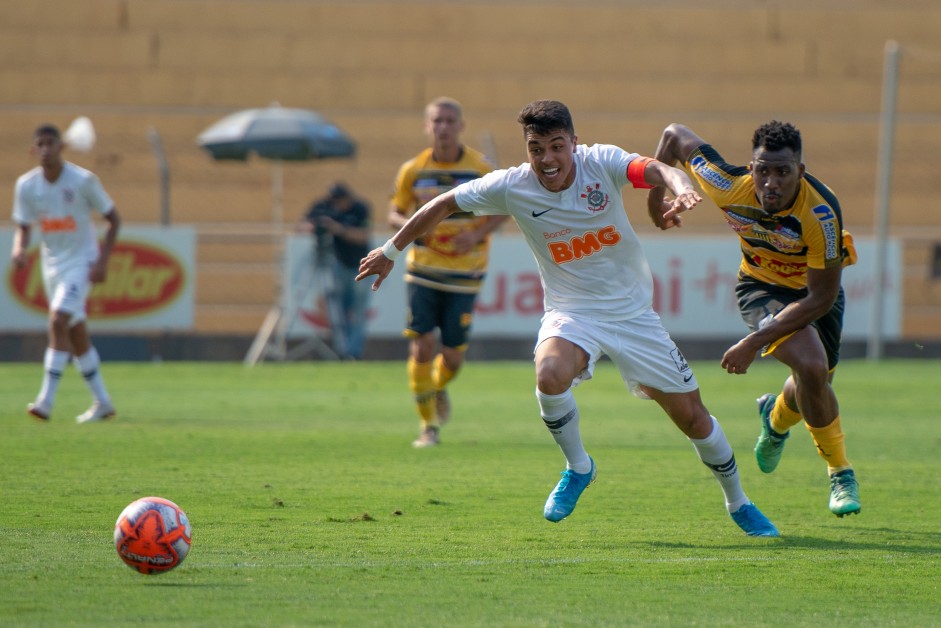 Sandoval durante empate contra o Novorizontino, pelo Paulista Sub-20