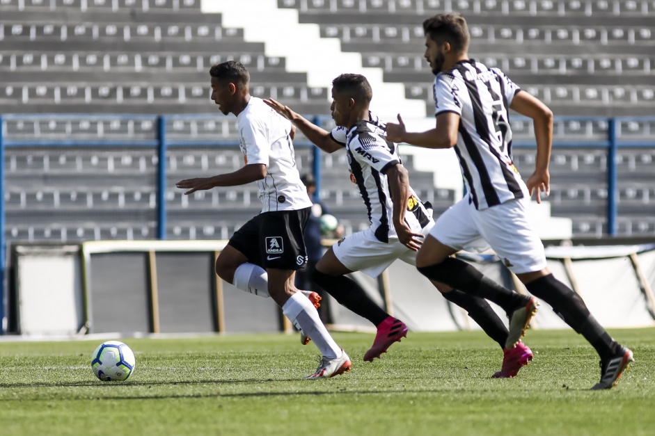 Corinthians venceu pelo placar mnimo o Atltico-MG, pelo Brasileiro Sub-20
