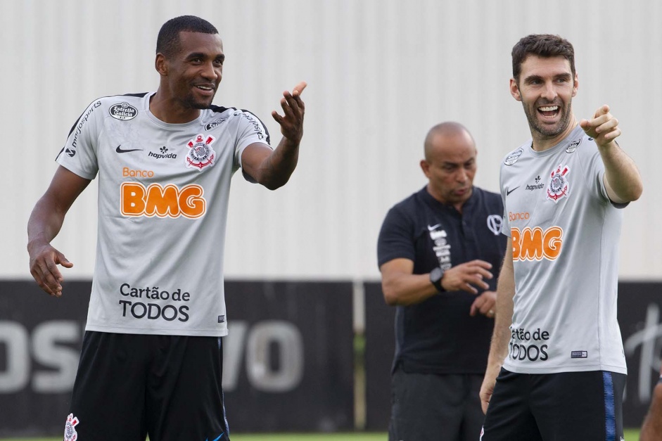Mauro Boselli quer permanecer no Corinthians para 2020