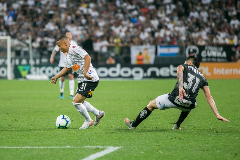 Garoto Janderson durante clssico contra o Santos, na Arena Corinthians