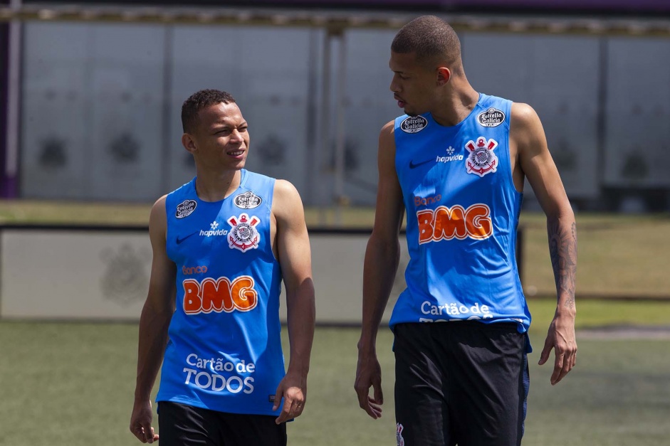 Janderson e Joo Victor no ltimo treino antes do duelo contra o Flamengo, pelo Brasileiro