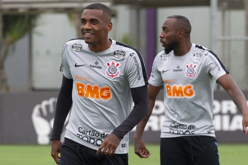 Marllon e Manoel no ltimo treino antes do jogo contra o Palmeiras