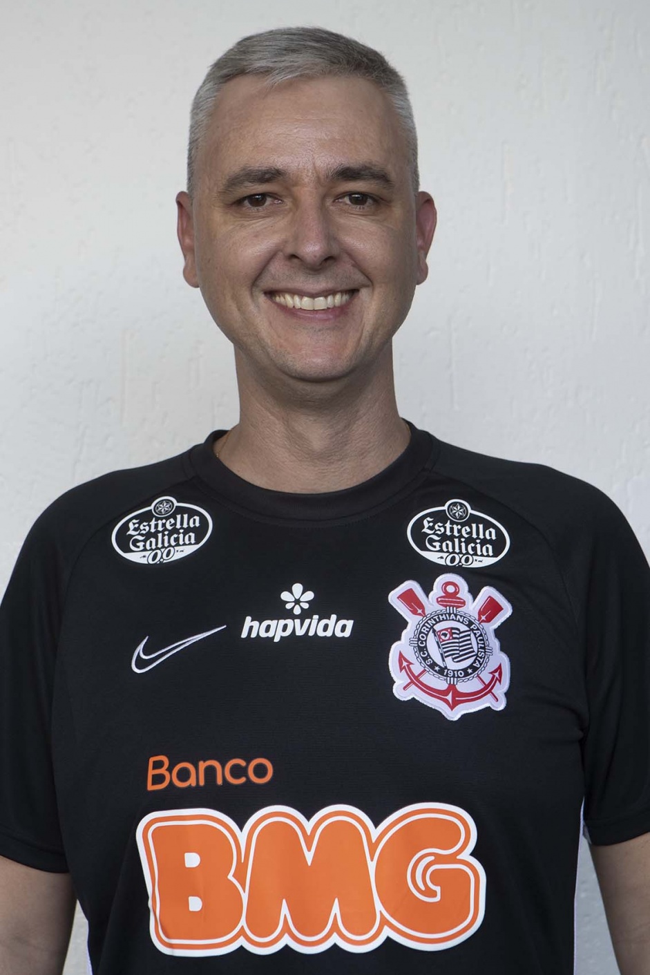 Tiago Nunes comando seu primeiro treino como tcnico do Corinthians