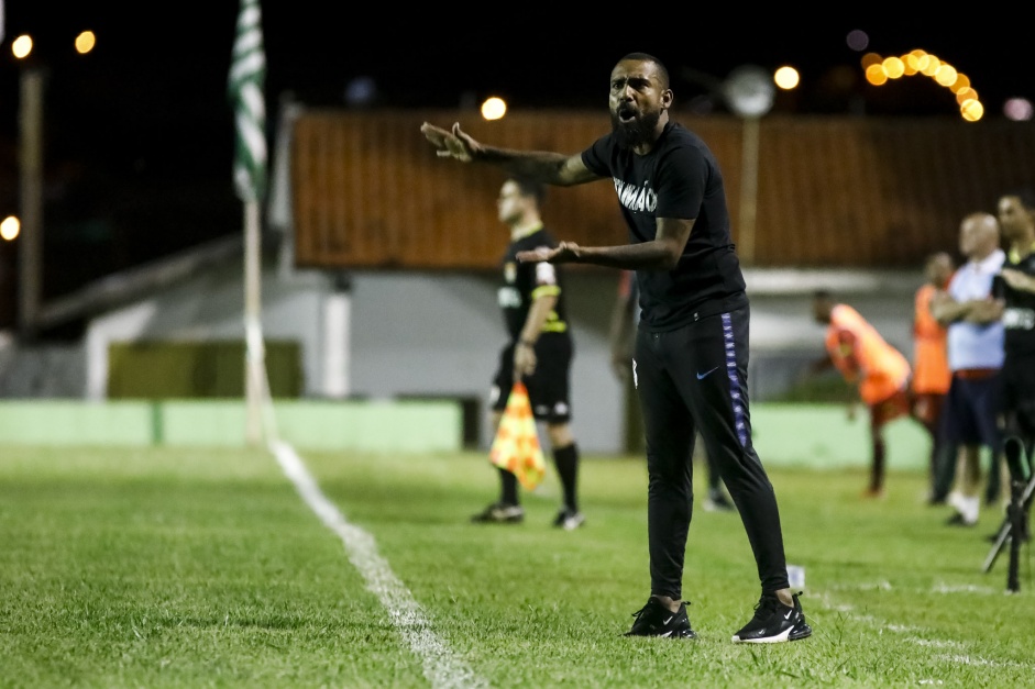 Dyego Coelho durante jogo contra o Fluminense-PI, pela Copinha So Paulo 2020