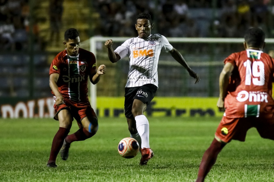 Jovem Ruan durante jogo contra o Fluminense-PI, pela Copinha So Paulo 2020