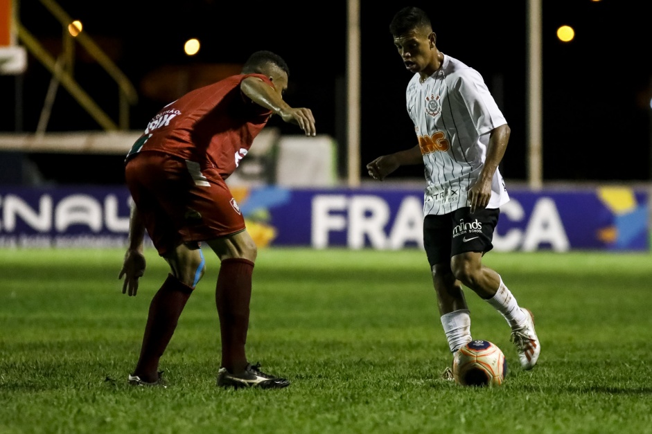 Richard durante jogo contra o Fluminense-PI, pela Copinha So Paulo 2020