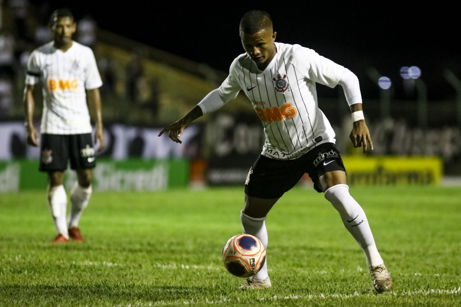 Ruan durante duelo contra o Fluminense-PI, pela Copinha São Paulo 2020