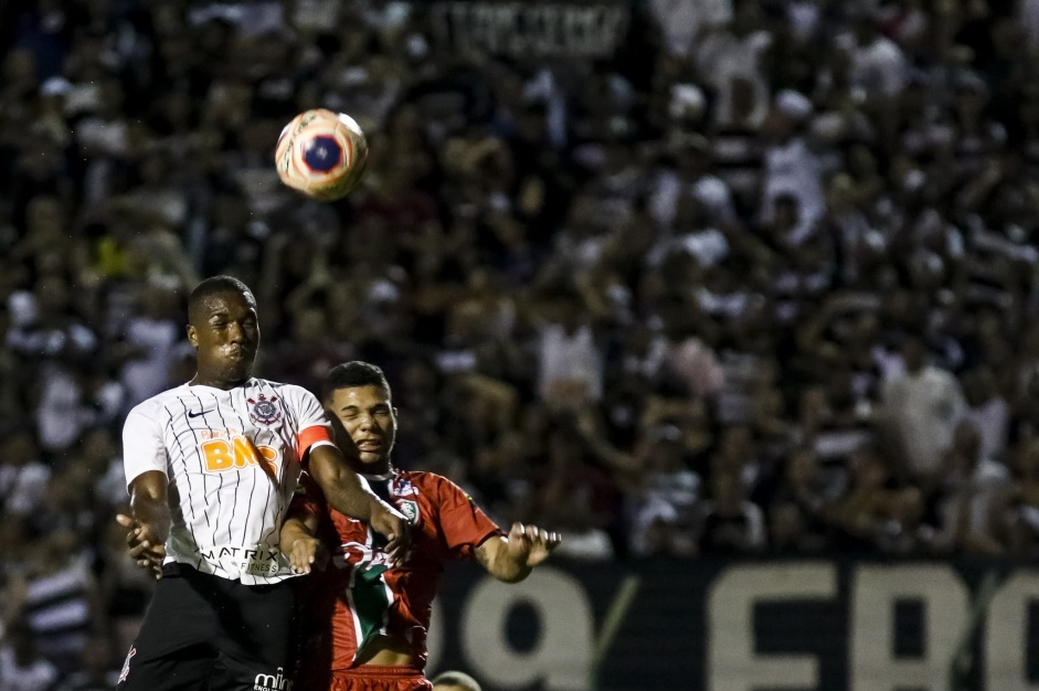 Xavier durante jogo contra o Fluminense-PI, pela Copinha São Paulo 2020