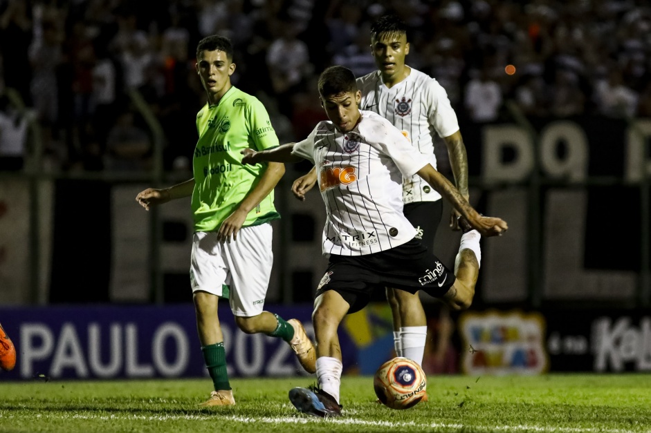 Gabriel Pereira no duelo contra o Juventude, pela Copinha São Paulo 2020