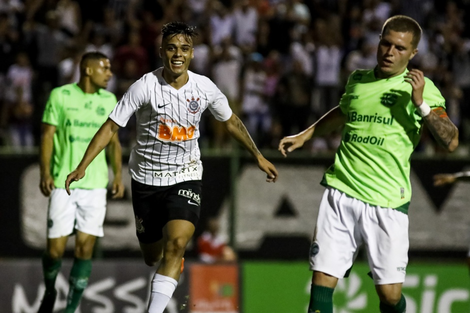 Hugo Sandoval no duelo contra o Juventude, pela Copinha São Paulo