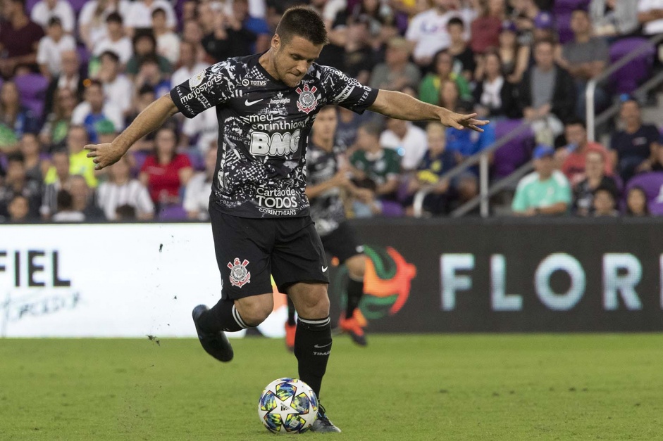 Ramiro fez o nico gol do Corinthians contra o Atltico Nacional, pela Florida Cup