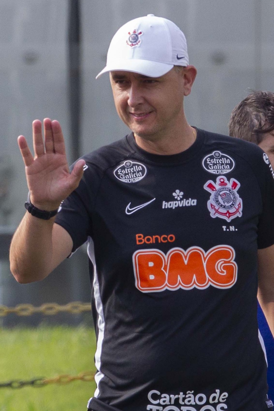 Treinador Tiago Nunes durante treino do Corinthians na tarde desta sexta-feira