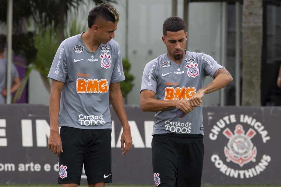 Cantillo e Gabriel faro dupla no meio de campo do Corinthians