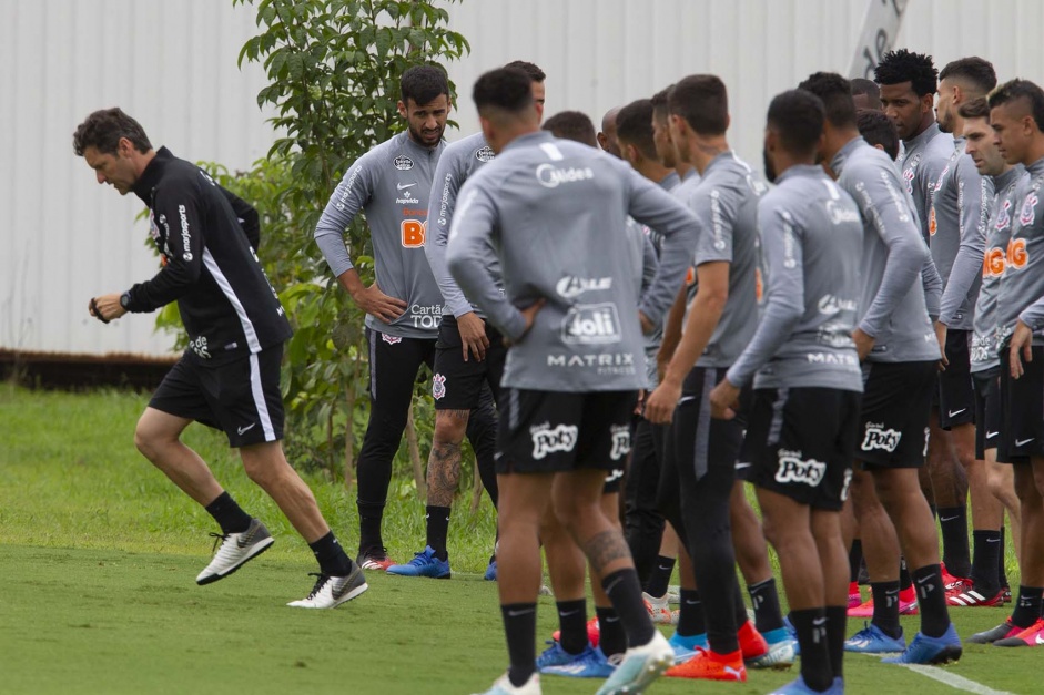 Corinthians treina nesta sexta-feira no CT Joaquim Grava