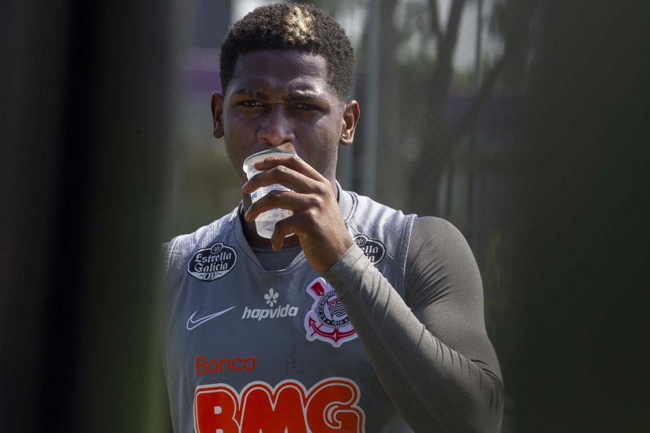 Yony González em treino desta sexta-feira
