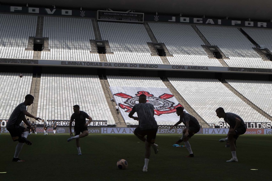 Corinthians gastaria quase quatro vezes mais, mas provavelmente teria uma boa renda com o duelo de domingo