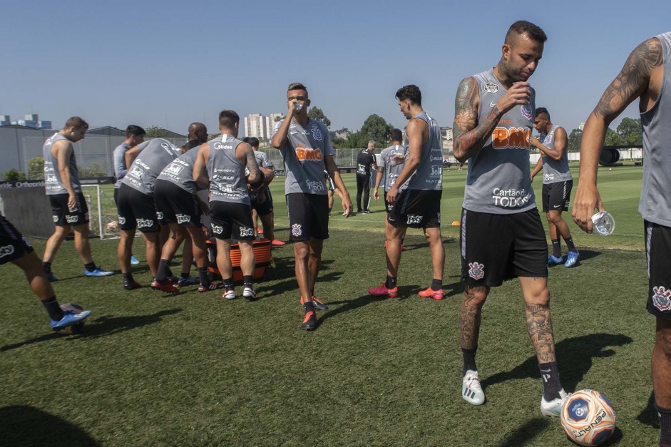 Corinthians deve voltar a treinar ainda nesta semana
