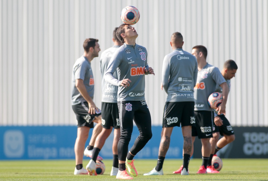 Corinthians faz ltimos treinos antes da volta dos jogos