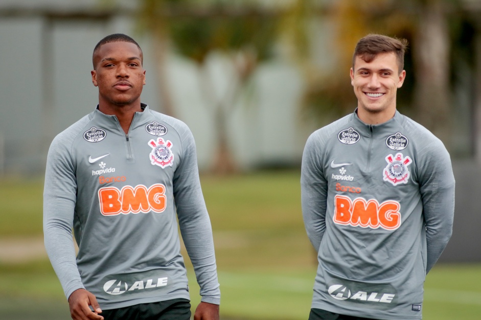 Gabriel no treino da tarde desta quarta-feira no CT Dr. Joaquim Grava