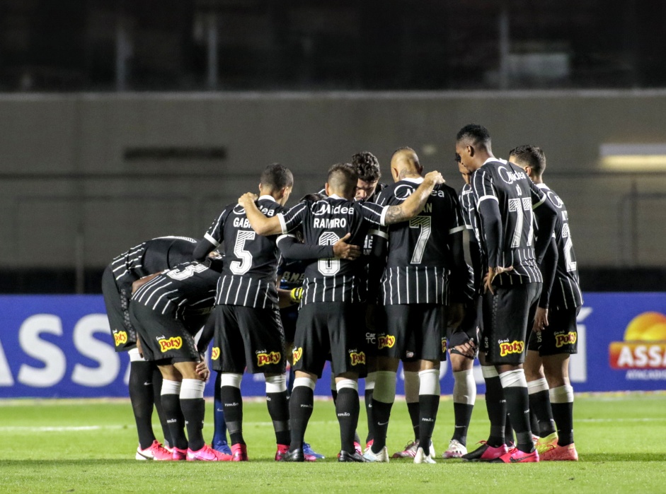 Corinthians segue vivo na luta pelo histrico tetra do Paulisto