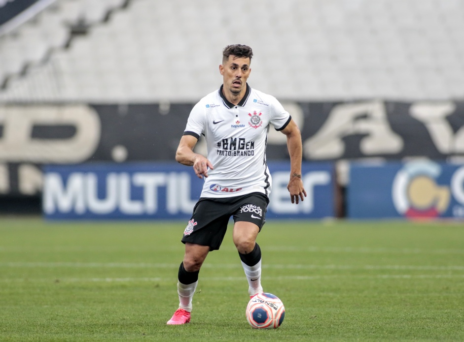 Avelar no duelo contra contra o Mirassol, pela semifinal do Paulistão