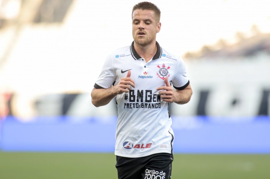 Ramiro no duelo contra o Mirassol, pela semifinal do Paulistão