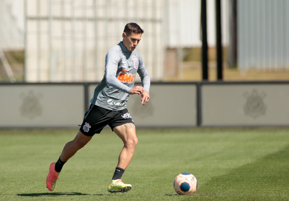 Mateus Vital no último treino antes da final contra o Palmeiras, pelo Paulistão 2020