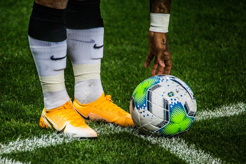 Corinthians e Botafogo pelo Brasileirão na Neo Química Arena