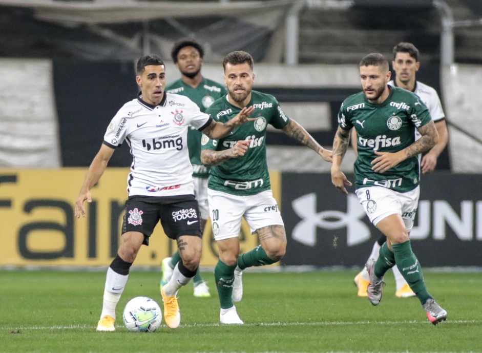 Gabriel na derrota para o Palmeiras, pelo Brasileirão, na Neo Química Arena