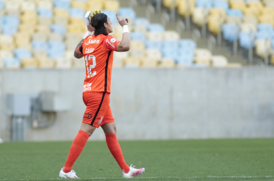 Cássio no jogo contra o Fluminense, no Maracanã
