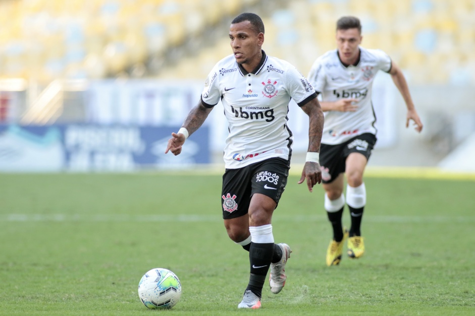 Otero e Piton no jogo contra o Fluminense, no Maracanã