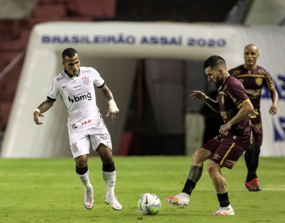 Otero no jogo contra o Sport, pelo Campeonato Brasileiro