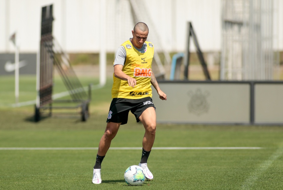 Gustavo Mantuan no treinamento deste sbado no CT Dr. Joaquim Grava