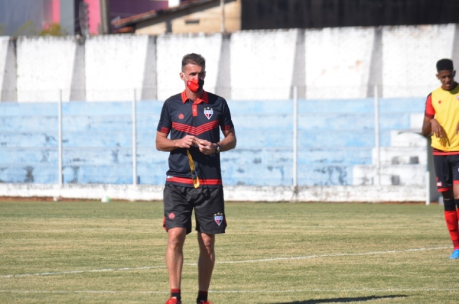 Vagner Mancini chega ao Corinthians para afastar crise de rebaixamento no Brasileiro