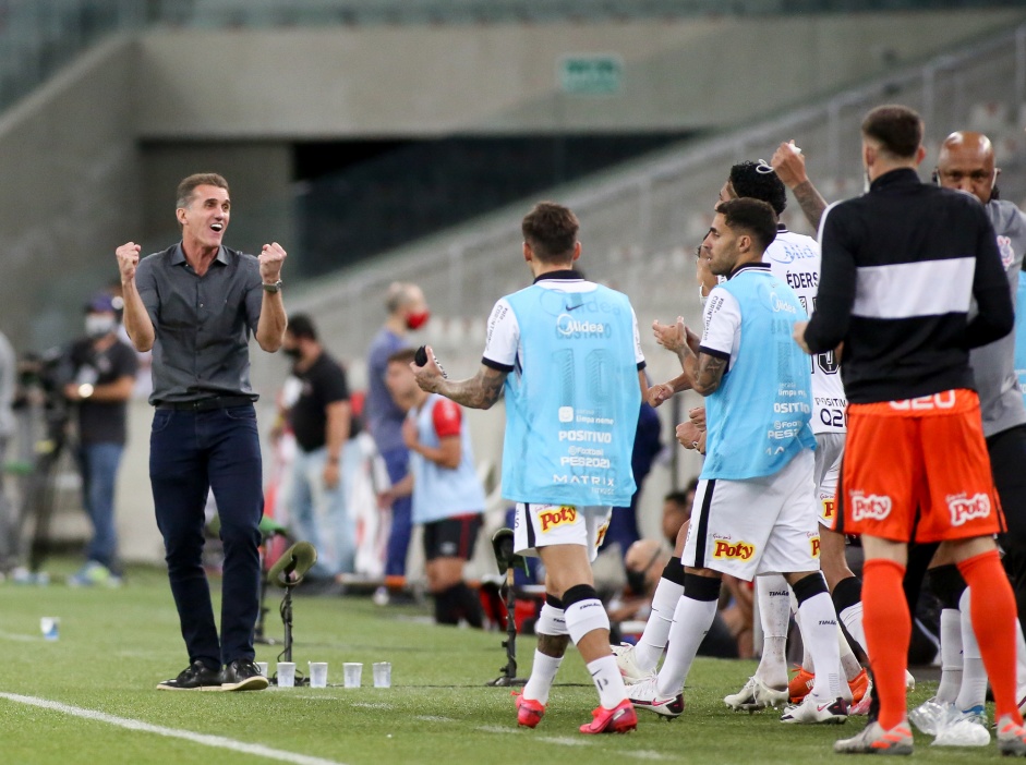 Retrospecto positivo de Mancini como visitante é trunfo do Corinthians para decisão