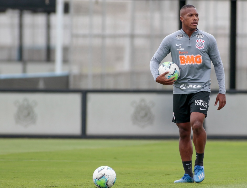 Xavier no ltimo treino do Corinthians antes do duelo contra o Flamengo