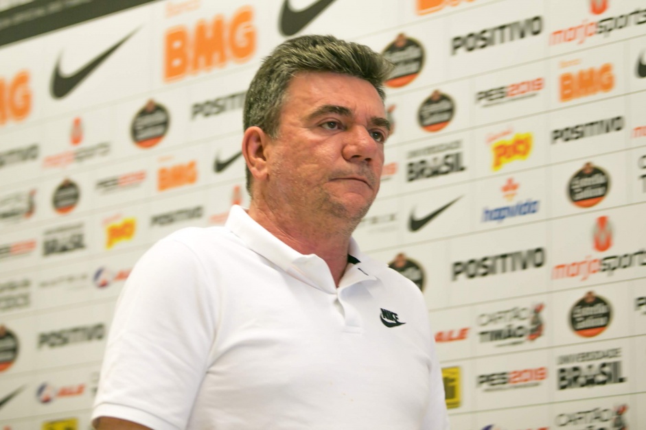 Sanchez vive seus ltimos dias ligado oficialmente a diretoria do Corinthians