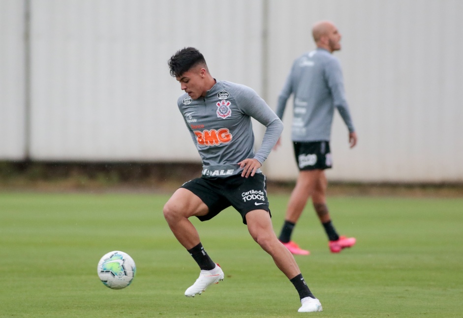 Roni no primeiro treino do Corinthians depois da goleada para o Flamengo