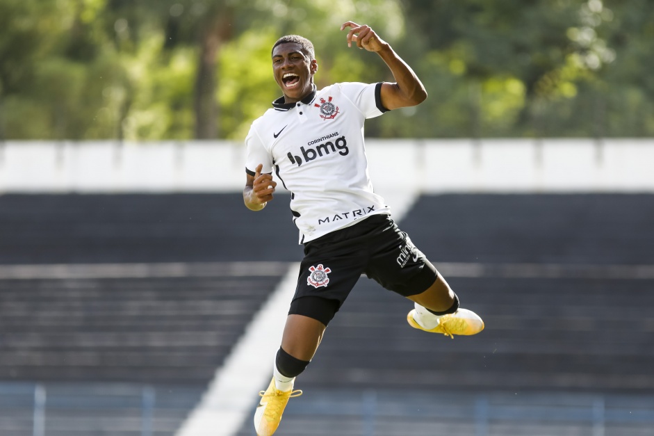 Corinthians vence o Botafogo pelo Brasileiro Sub-17