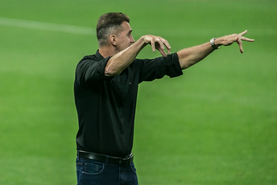 Tcnico Vagner Mancini no jogo contra o Amrica-MG, na Neo Qumica Arena, pela Copa do Brasil