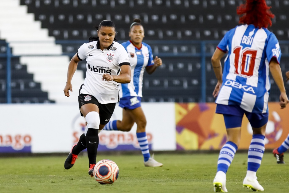 Pmela na goleada por 11 a 0 sobre o Nacional, pelo Paulista Feminino