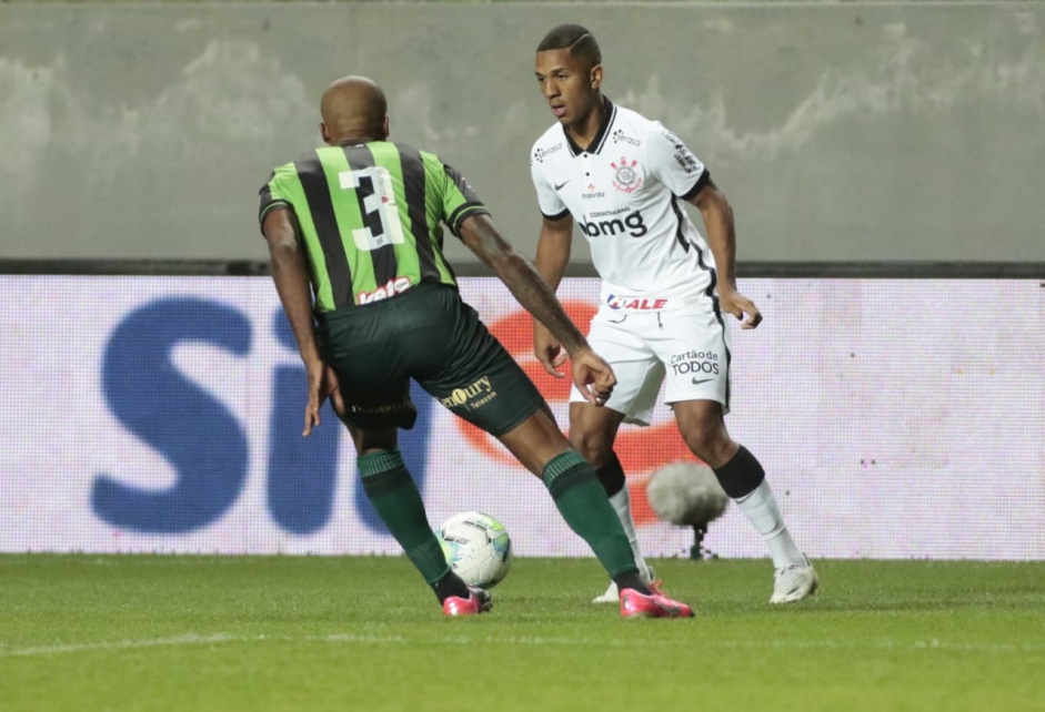 Davó em ação no jogo contra o América-MG, na Arena Independência pelas oitavas da Copa do Brasil