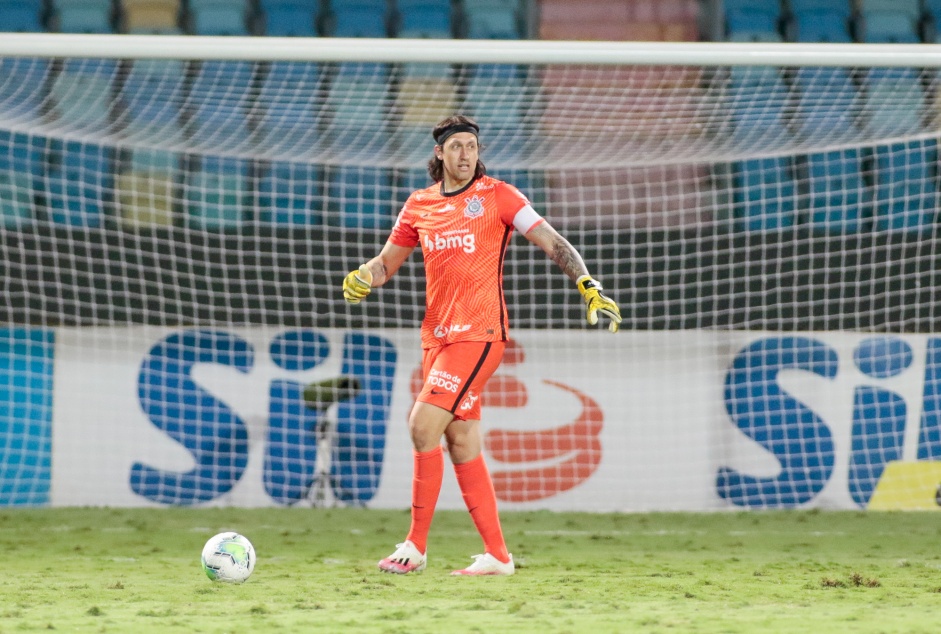 Cássio no jogo contra o Atlético-GO, pelo Brasileirão